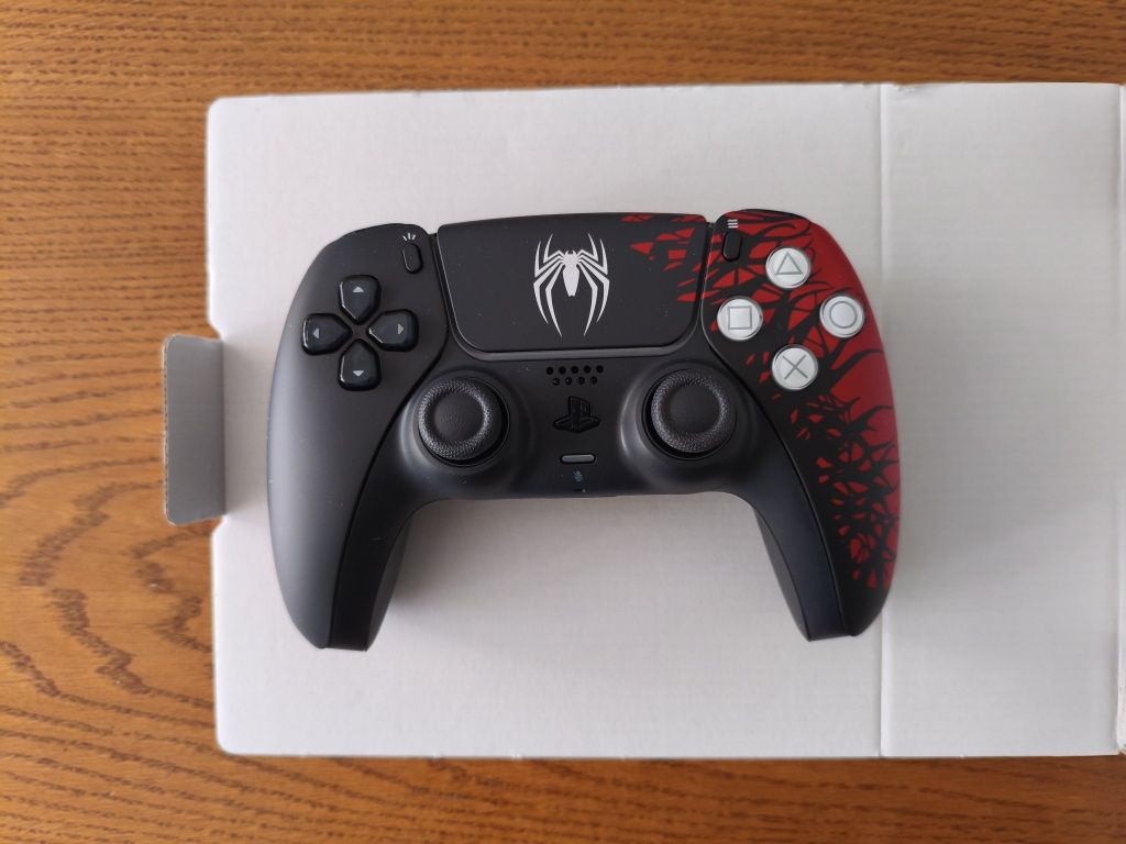 DualSense Spider - Man 2