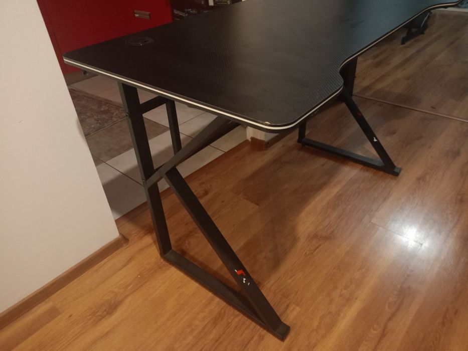 Biurko gamingowe huzaro