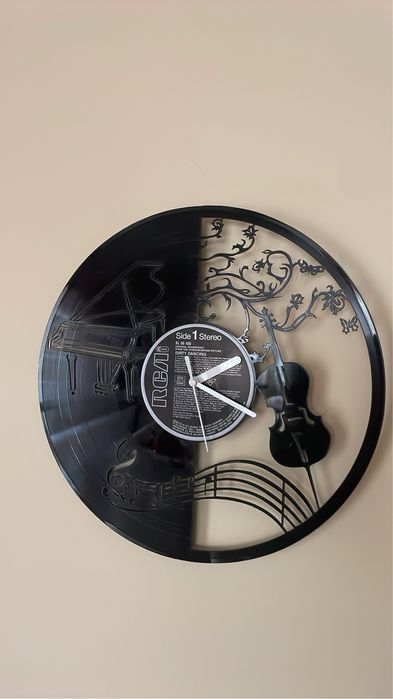 Zegar ścienny, Plaster drewna, dekoracja, napis grawerowany, tabliczka