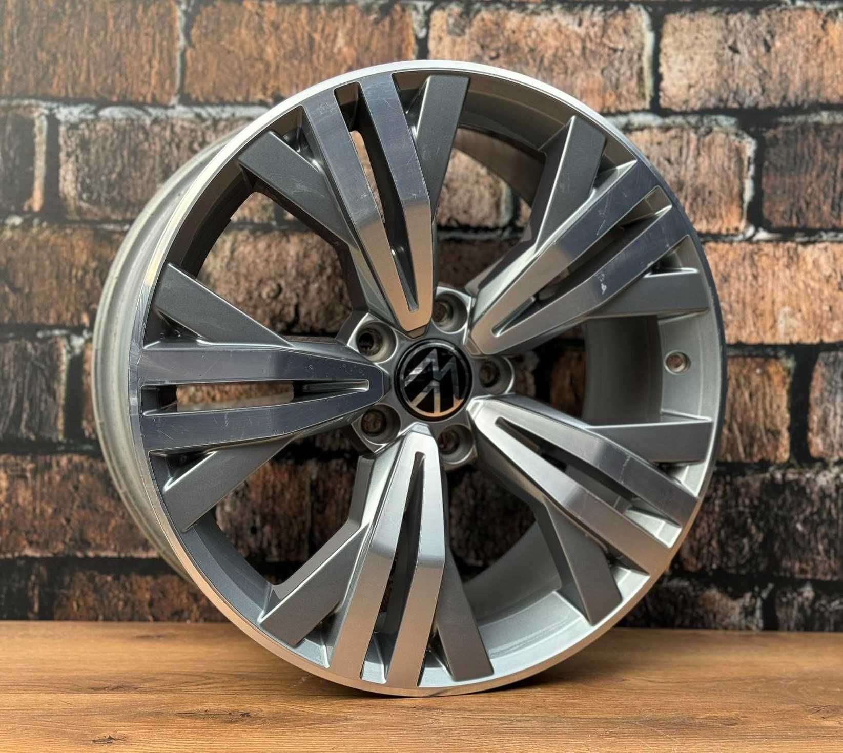 Alufelgi 5x112 r18 VW Passat CC Arteon Jetta Tiguan Sharan Touran  59#