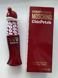 Парфуми Moschino Cheap And Chic Petals