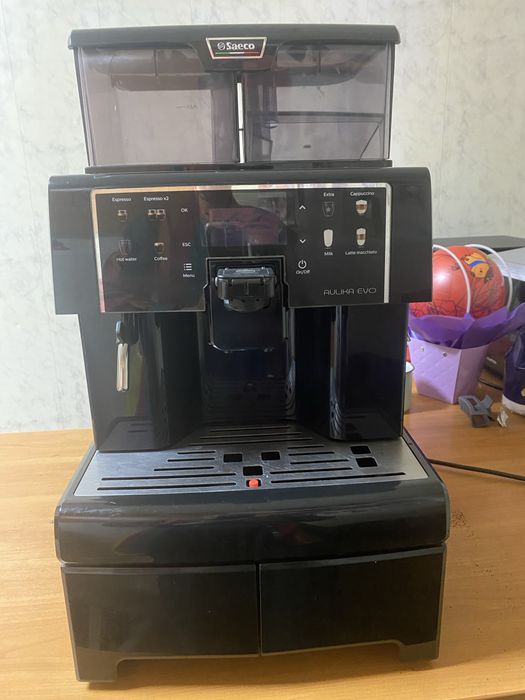 Продам кавомашину Saeco Aulica Evo