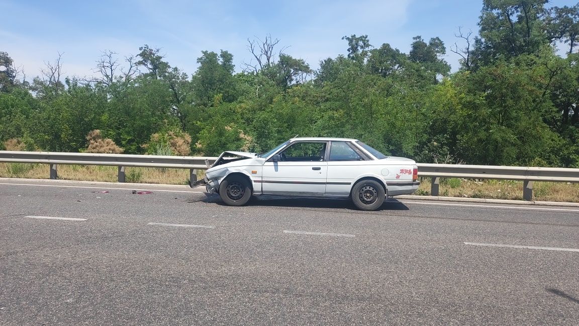 Mazda 626GC під відновлення