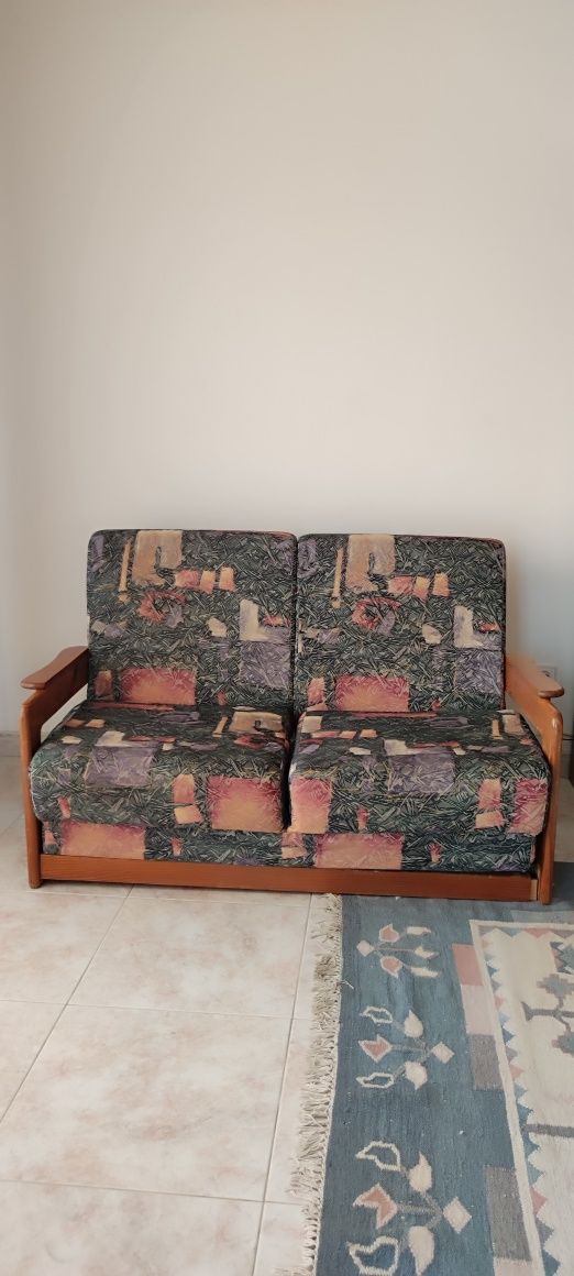 Sofá cama: Conjunto de 2 poltronas e 1 sofá