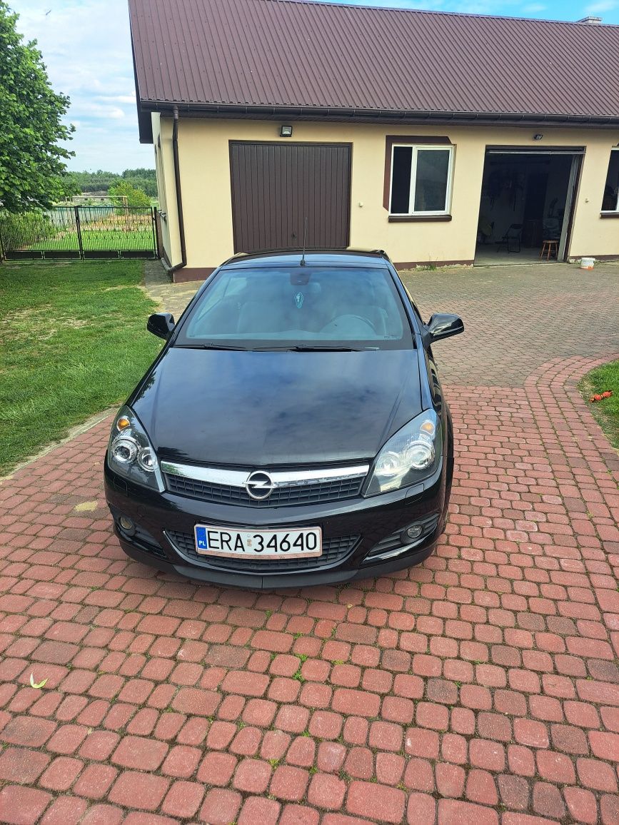 Opel Astra H Twintop 1.6 Turbo 180KM LPG