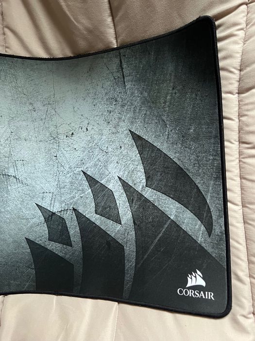 Tapete Gaming Premium Corsair 5mm espessura