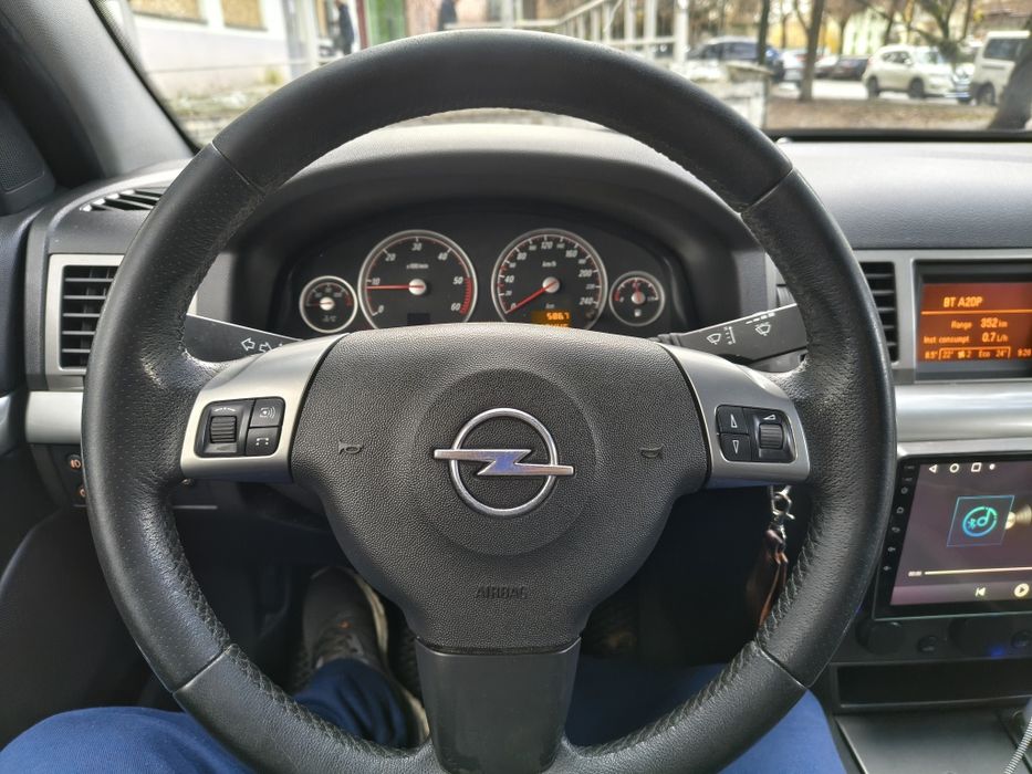 Опель сигнум 1.9 cdti