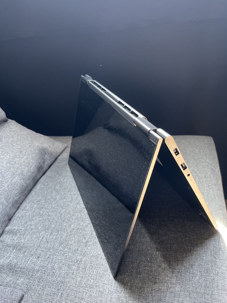 PC - Tablet - Lenovo Yoga