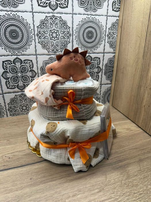 Tort z pieluszek – wyjątkowy prezent na powitanie maluszka!