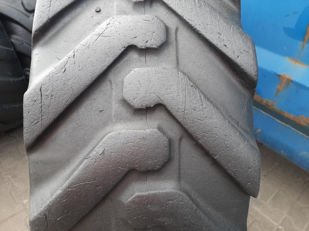 Opona używana 400/80-24 15.5/80-24 ; 400/70R24 MICHELIN 800zł W4340
