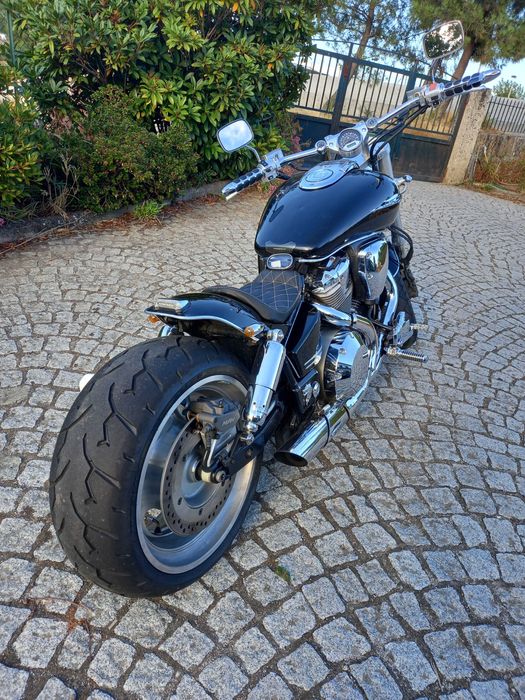 Moto Honda 1800 cc,