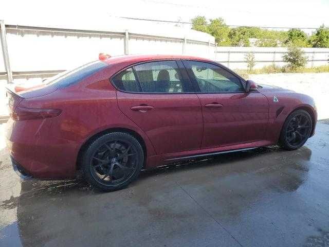 Alfa Romeo Giulia Quadrifoglio 2017 Року