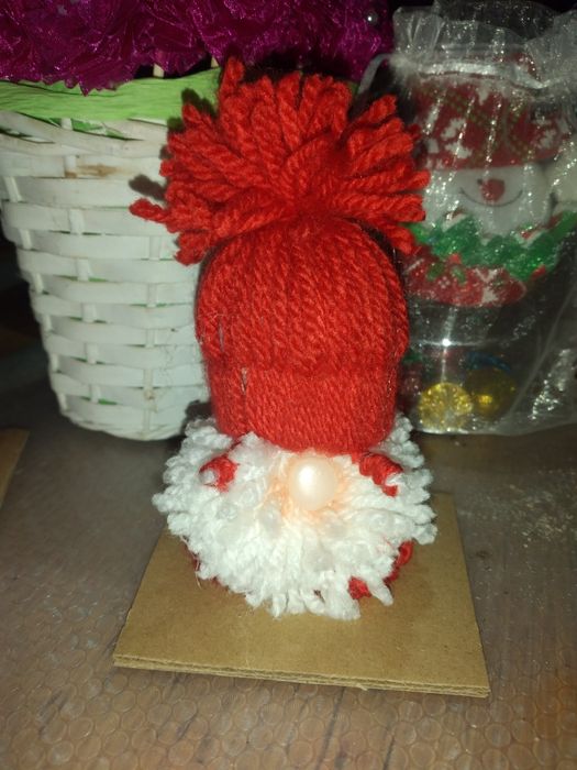 Gnomo rosa ou vermelho