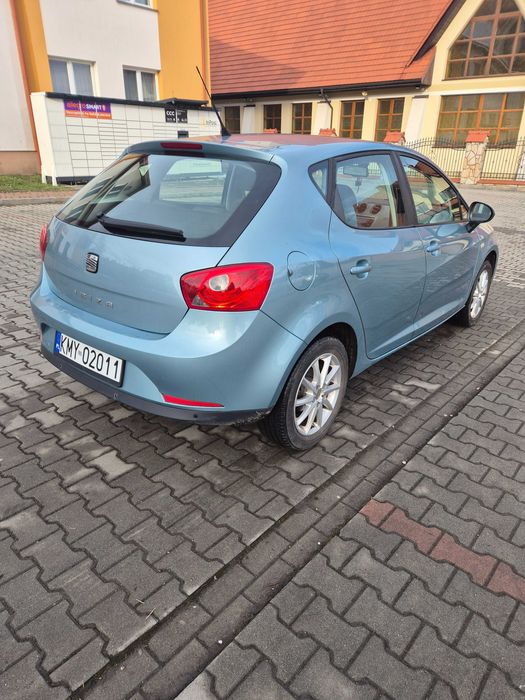 Seat Ibiza IV  bogate wyposażenie