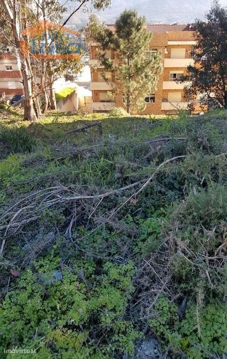 Terreno para Construção em Altura á Estrada D. Miguel