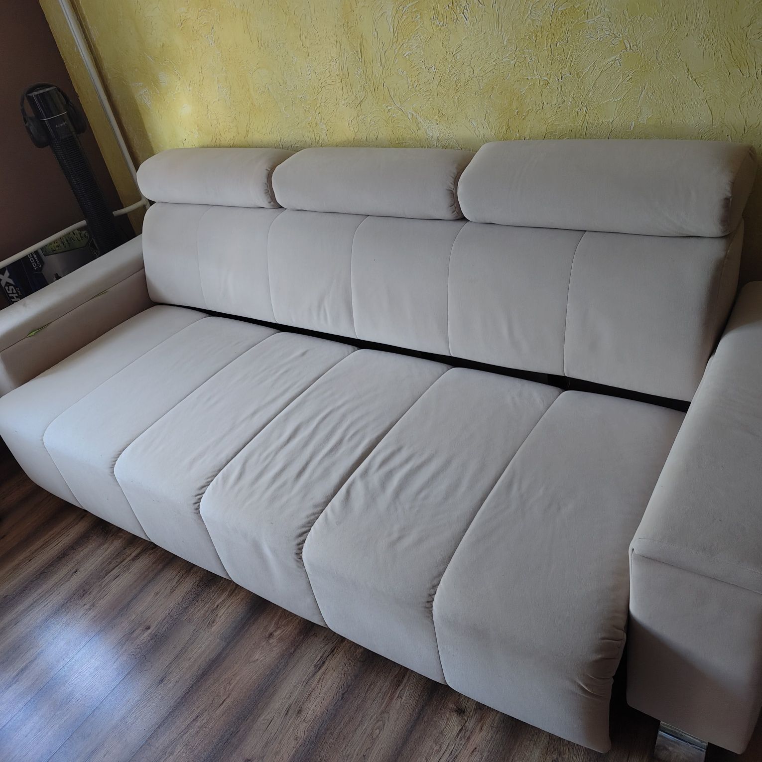 Kanapa z funkcją spania PMW