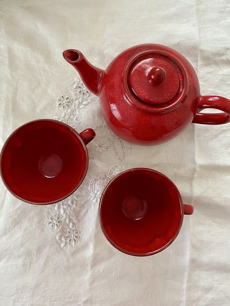 Conjunto de chá vermelho
