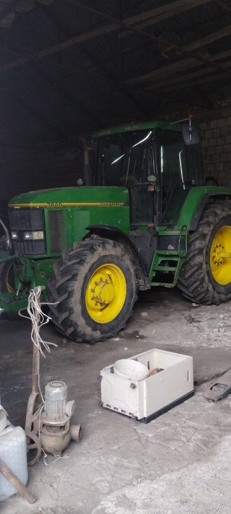 John Deere 7600!!!