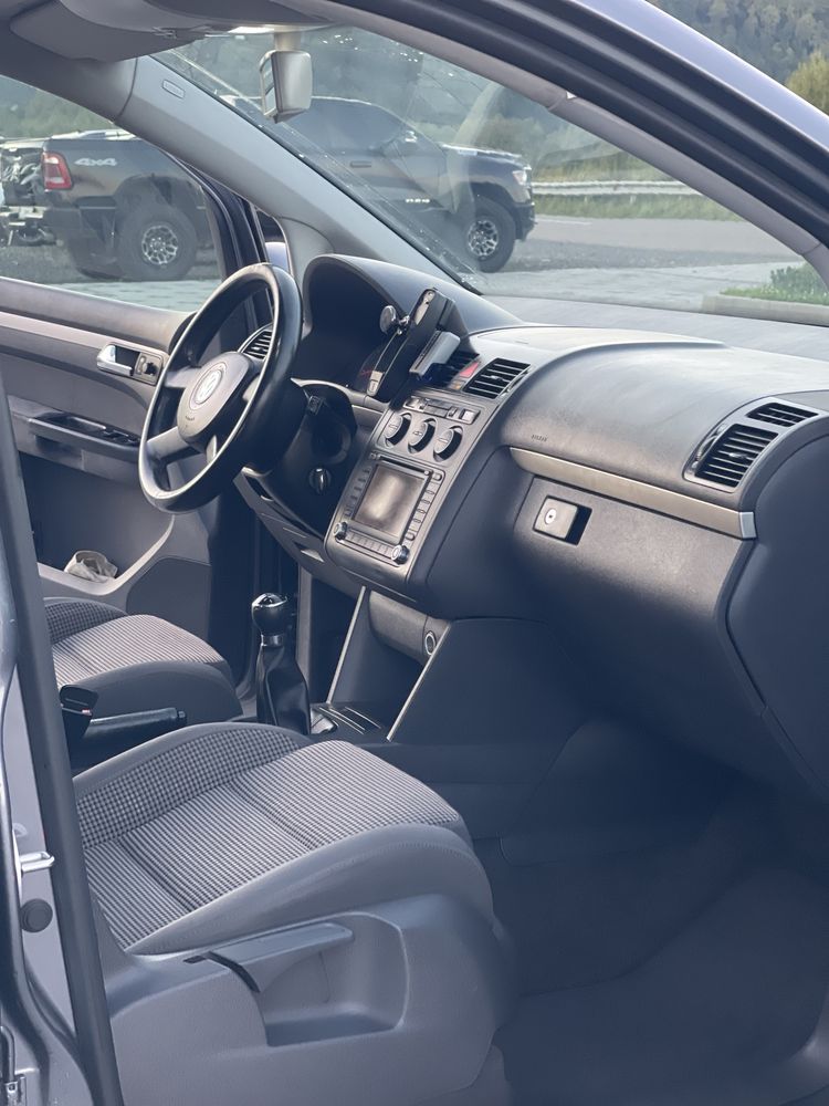 VW Touran 2.0 TDI Maximal