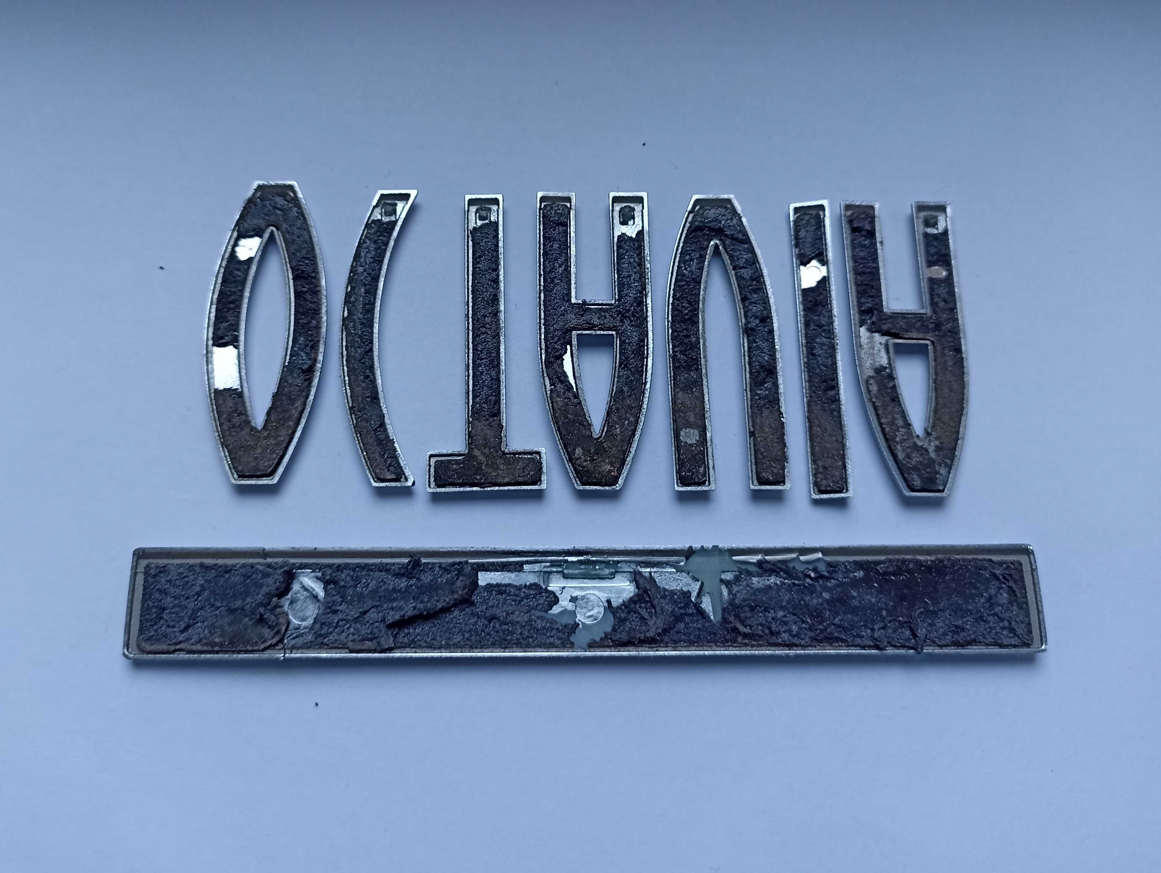 Napis emblemat Skoda Octavia II