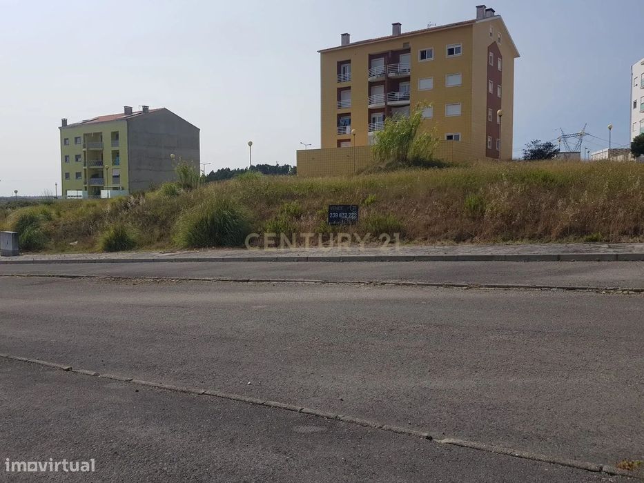 Terreno para Prédio de 12 fogos em Oliveira do Bairro