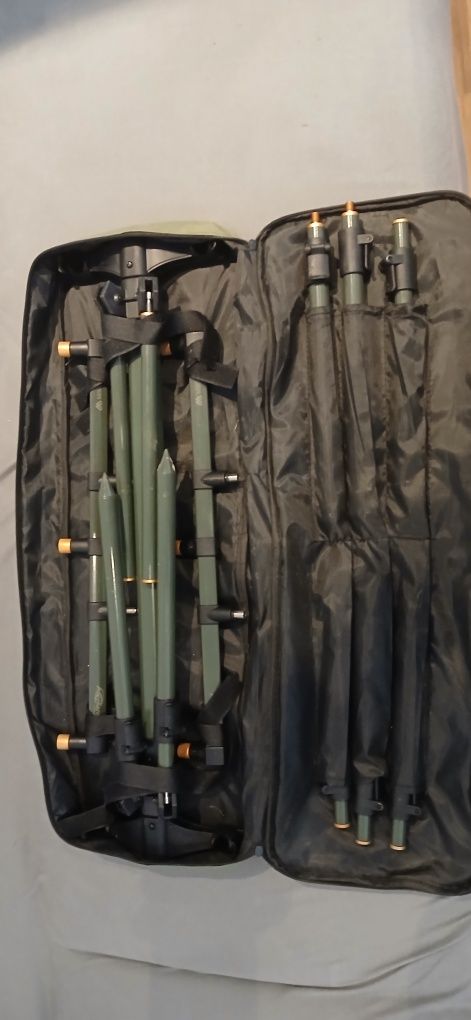 Mikado threeliner