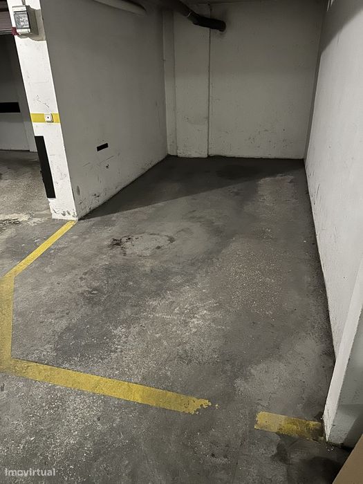 Lugar de Garagem Nova Leiria