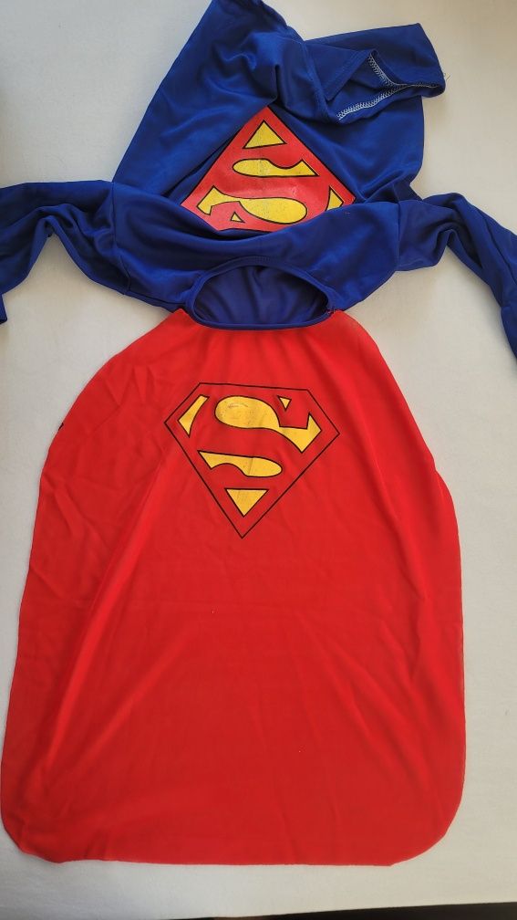 Strój Superman rozm. 104cm (3-4 lat) bal przebierańców