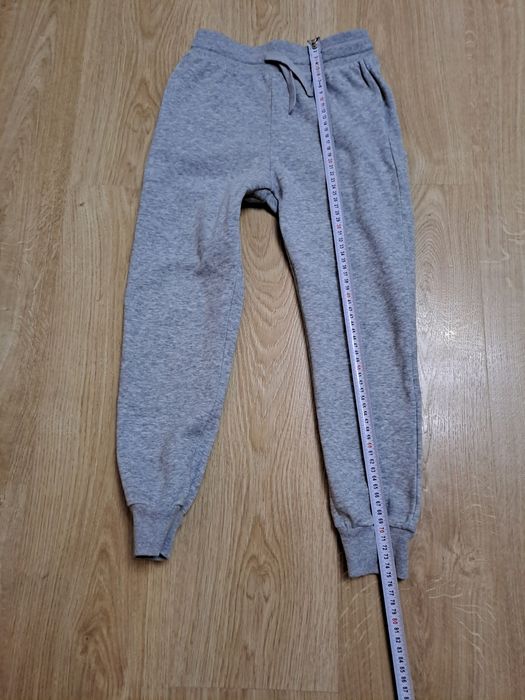 Spodnie dresowe z meszkiem,  h&m,  rozmiar 134, jak nowe