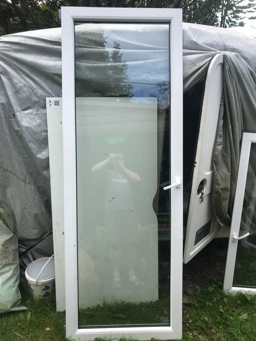Okna plastikowe używane białe