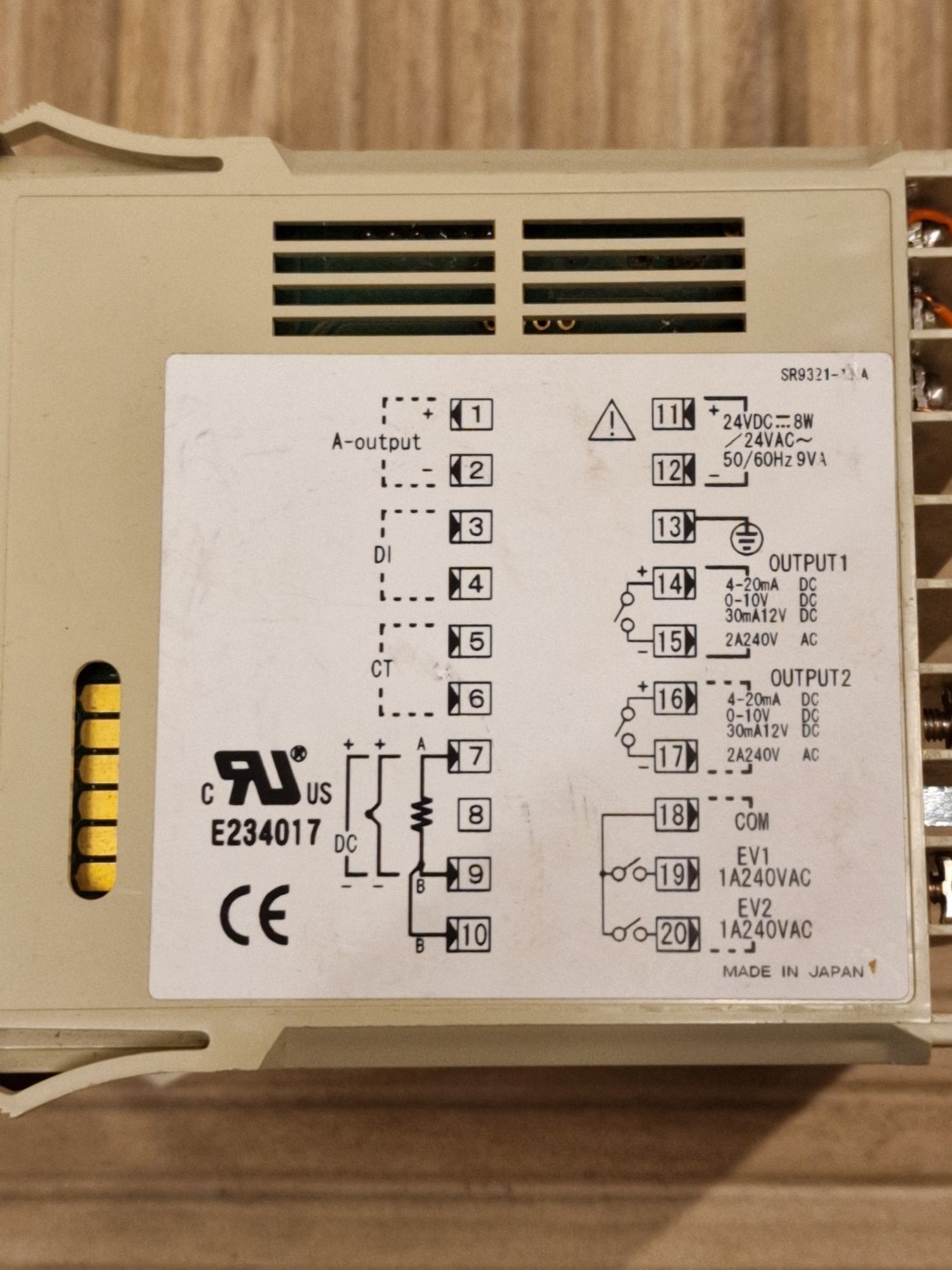 Regulator PID shimaden