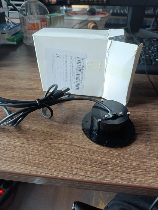 USB-хаб для офісного столу з круглим отвором (тільки зарядка)