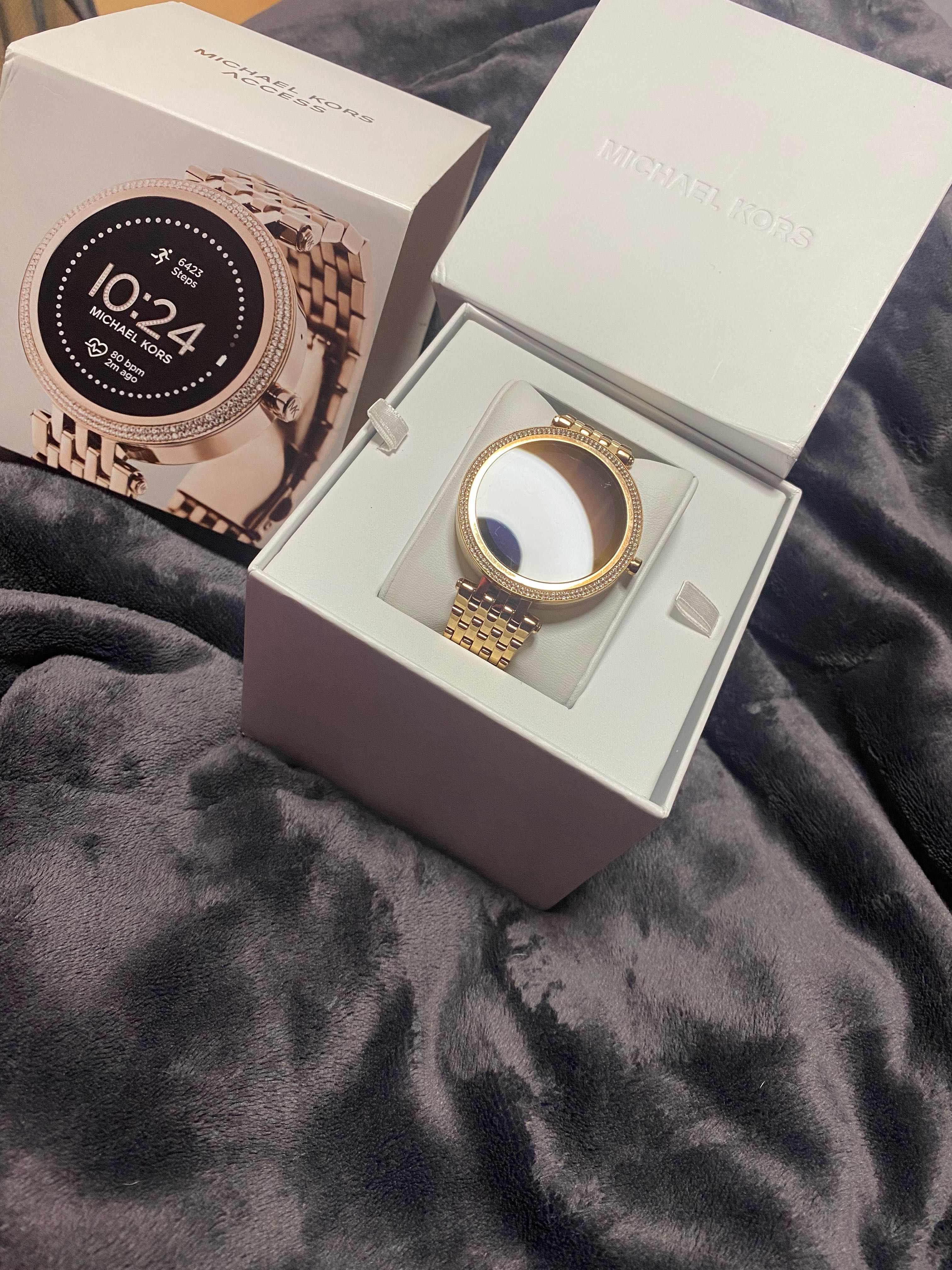 Smartwatch Michael Kors (usado 2 vezes) Novo com talão caixa
