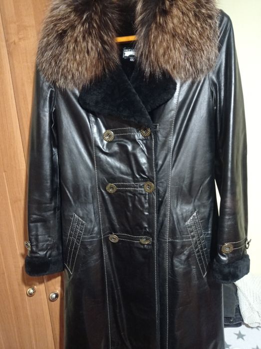 Жіноча дубльонка