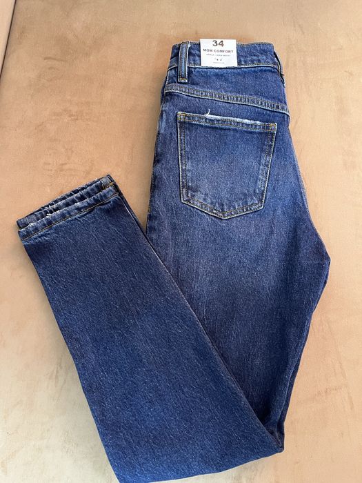 Джинси мом Mango