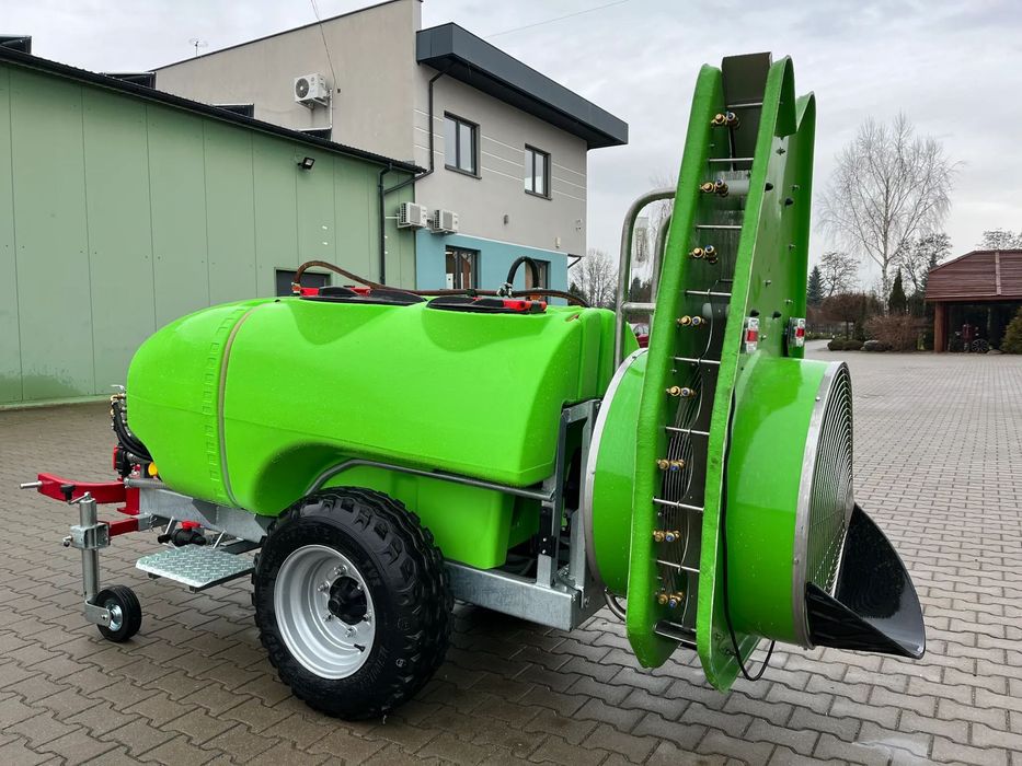 Pronar 1000 DUO  Opryskiwacz sadowniczy 1000 i 1500 Duo powystawowy