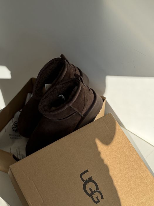 В наявності UGG ultra mini platform 37,38,39 розміри