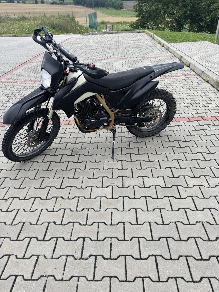 SprzedamAsix300cc