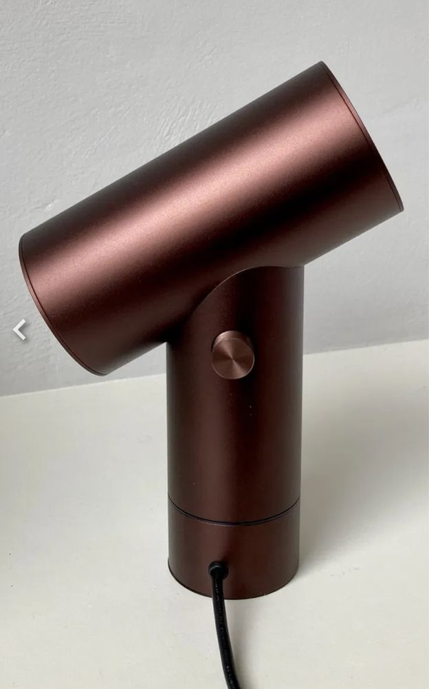Lampka Muuto Beam