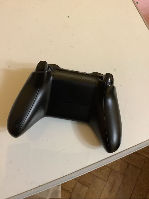 Джойстик\геймпад xbox one