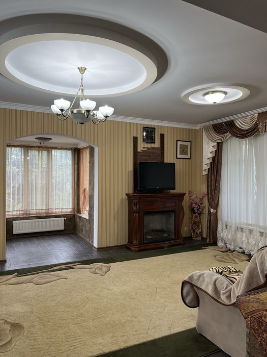 Будинок в центрі міста