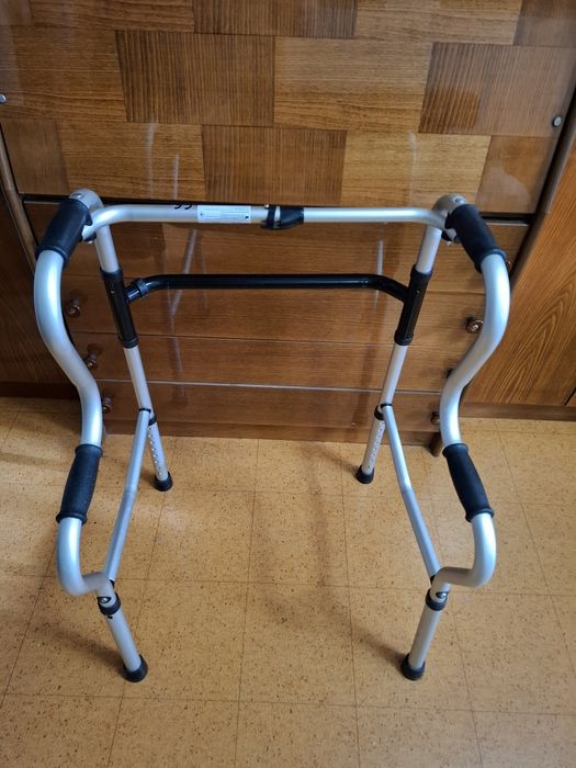 Ходунки для взрослых, складные