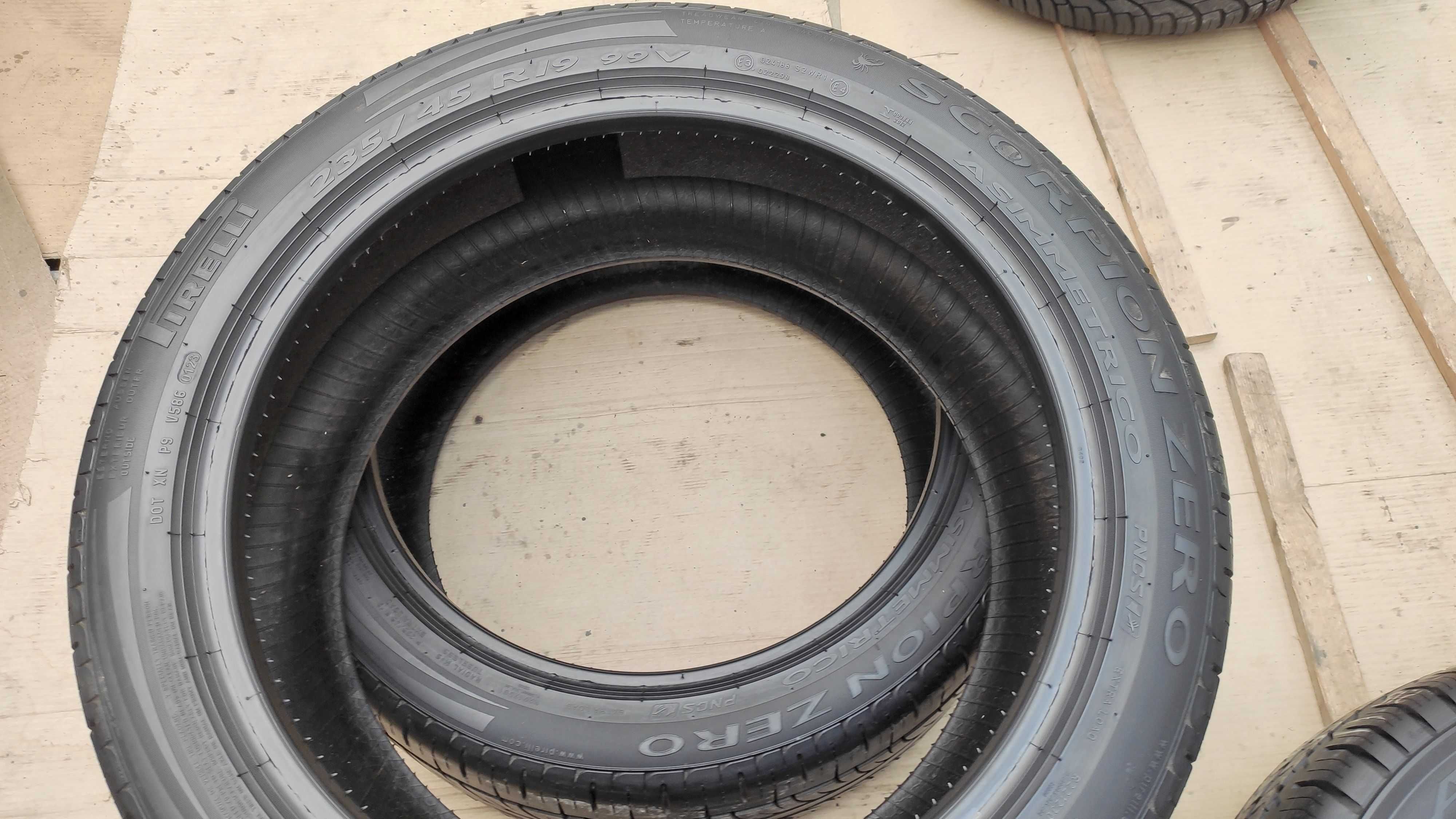шини 235/45R19. Pirelli. 90%. 2023р