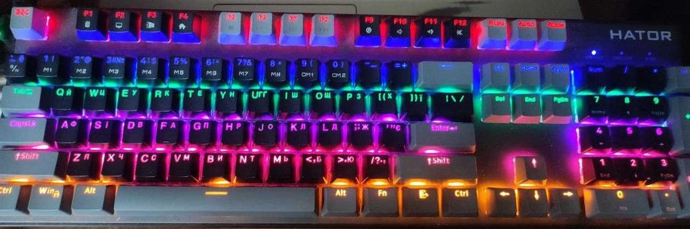 Продам клавіатуру Hator Starfall Rainbow