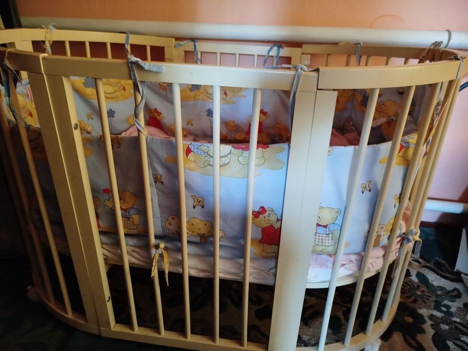 Кроватка детская