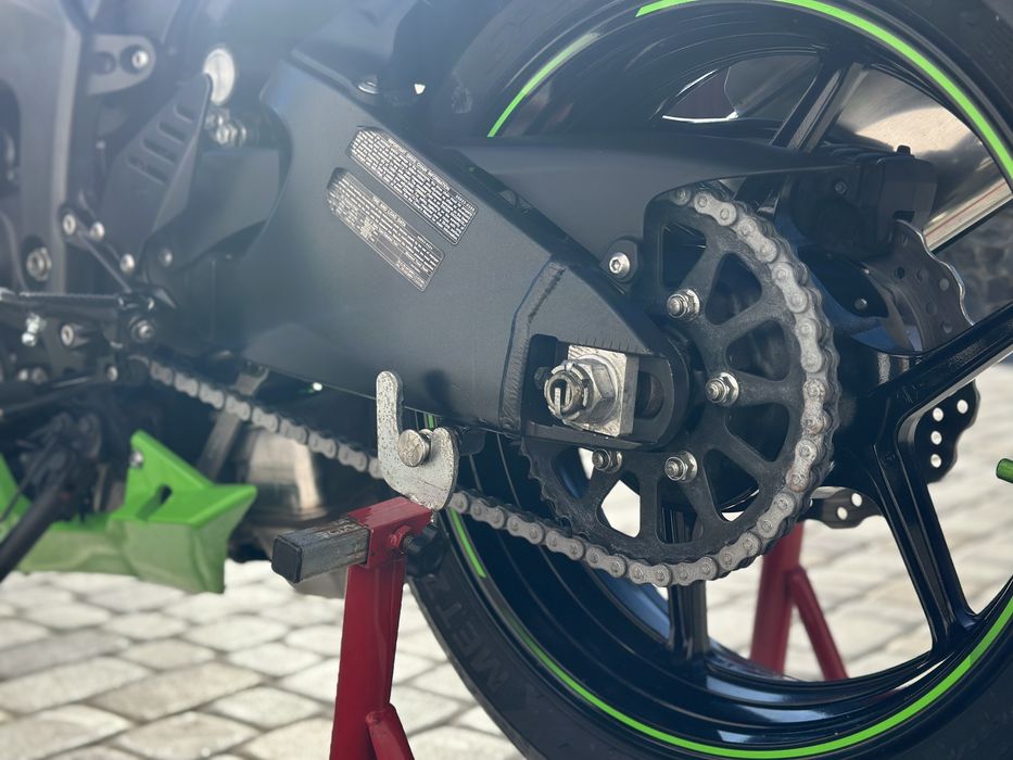 Kawasaki ZX6R 2010 з Японії !