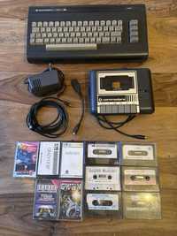 Commodore 16 z magnetofonem i zestawem gier i przejściówką joysticka