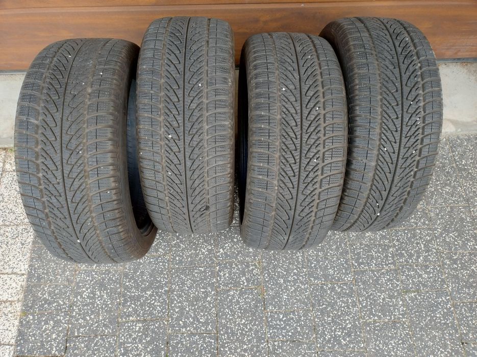 4 Opony zimowe Goodyear ultragrip 8 performance 225/45/17