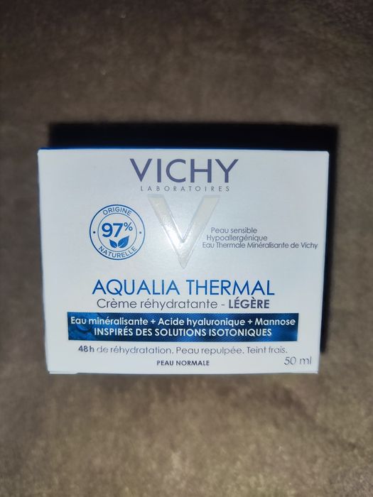 Vichy Aqualia Thermal krem nawilżający lekki