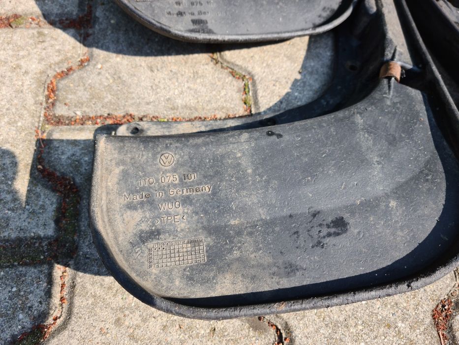 Oryginalne chlapacze przód i tył VW Touran